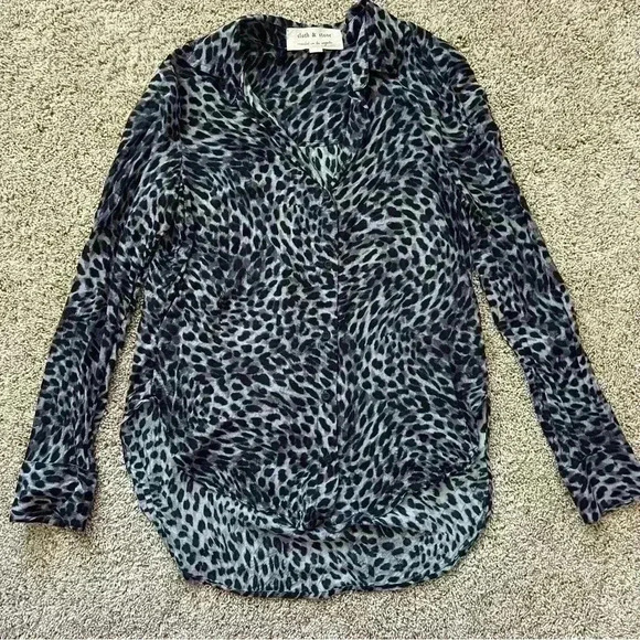 Cloth & Stone Animal Leopard Print Button Down Shirt LS Blouse Size XS - Picture 2 of 8